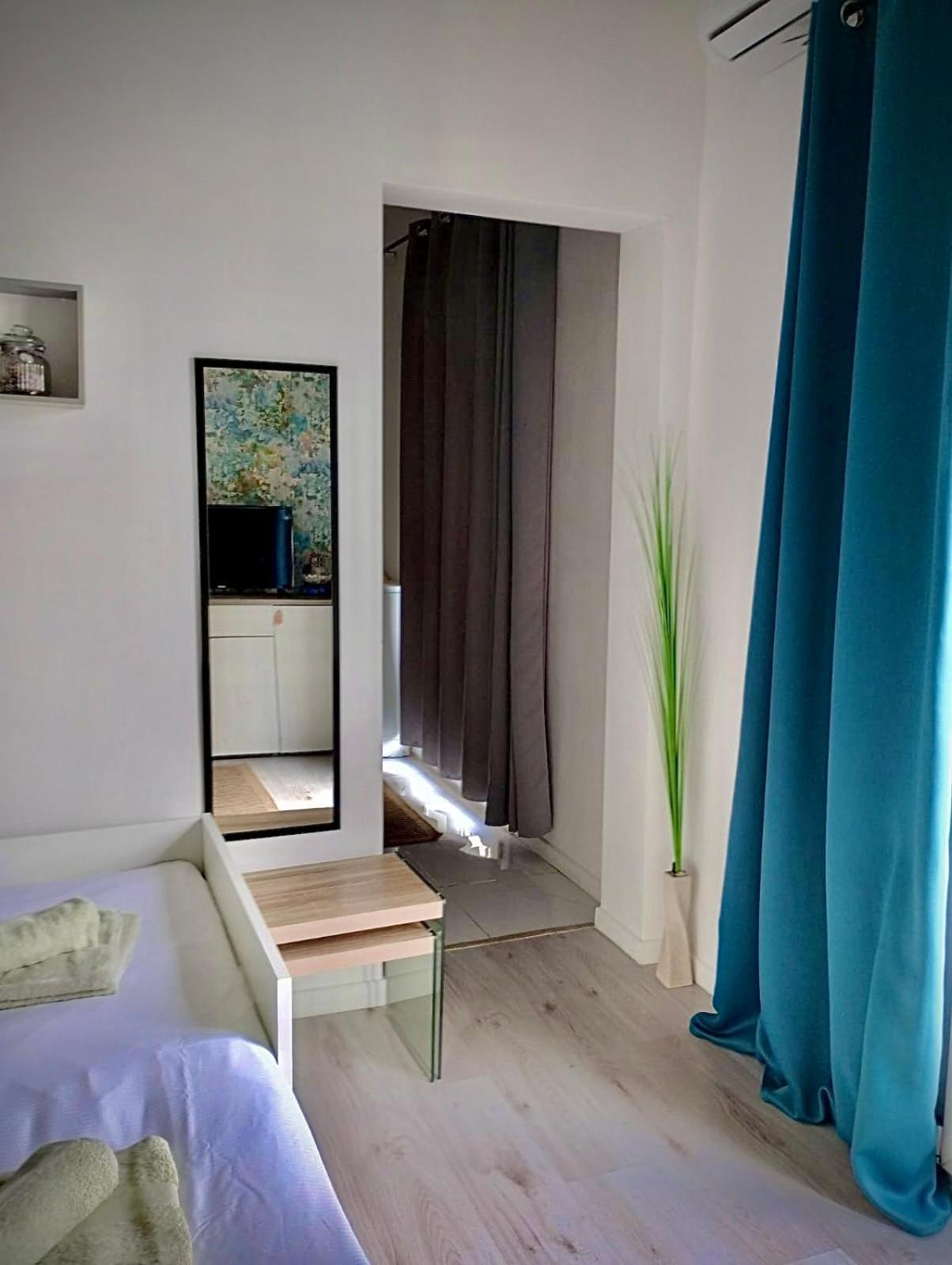 Lovely Riviera Apartment Ницца Экстерьер фото